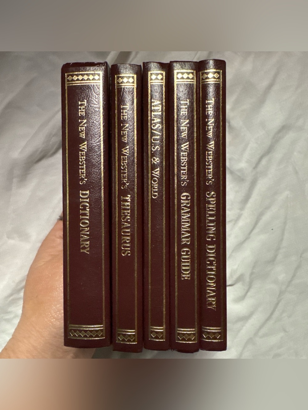 The New Webster's Desk Reference Set (1992 Hardcover) 5 Volumes Excellent cond’n